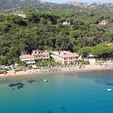 Residence Le Acacie Capoliveri  Bagian luar foto